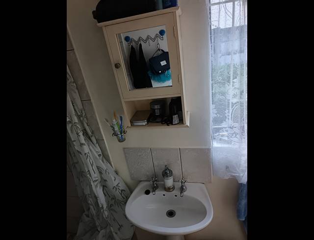 1 bed property to rent in THE REEDS